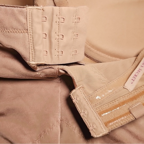 SECRET by VICTORIA’s SECRET Nude Shapewear Slip Size 36C — Gently Worn - Picture 6 of 9